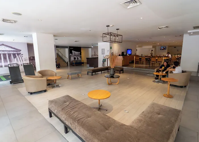 Hotel Plaza Génova Centro