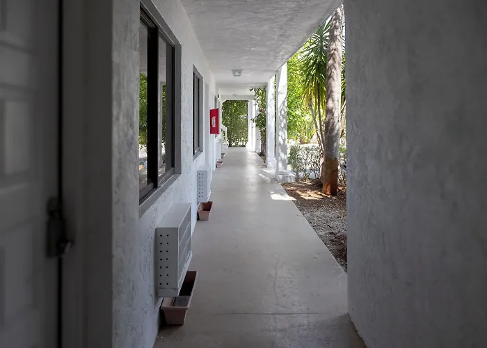 Palm Breeze Hotel