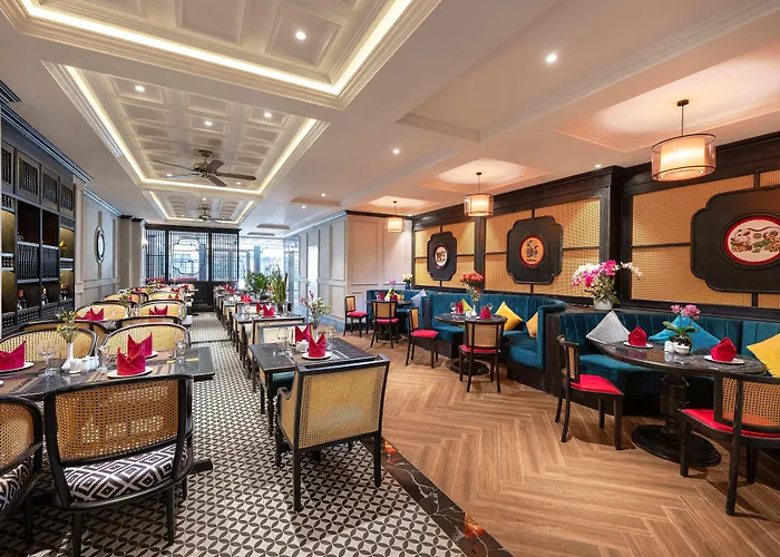 Royal Hotel