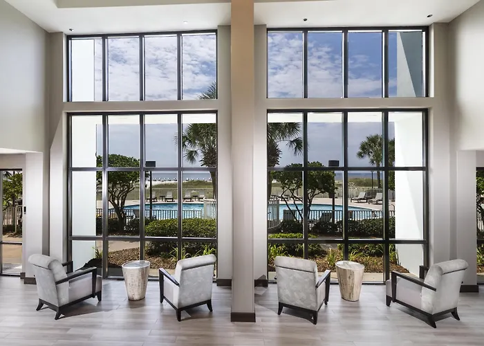 The Island House Hotel A Doubletree By Hilton