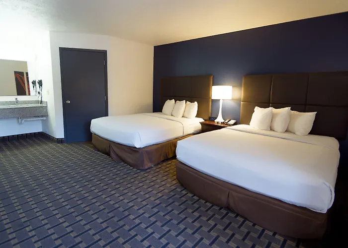 Silverstone Inn North Spokane