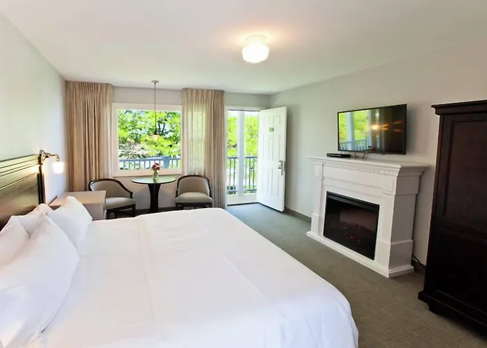 Seaglass Inn Provincetown