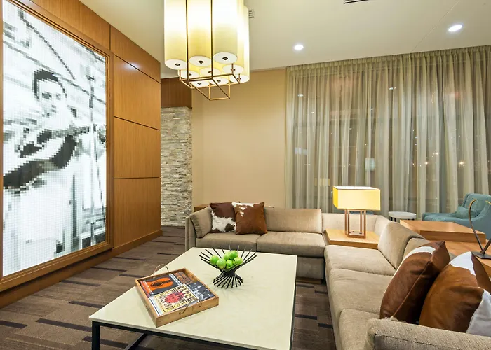 Hyatt Place Nashville Downtown