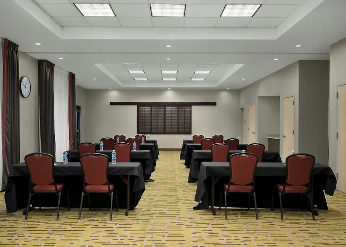 Fairfield Inn & Suites By Marriott Moscow