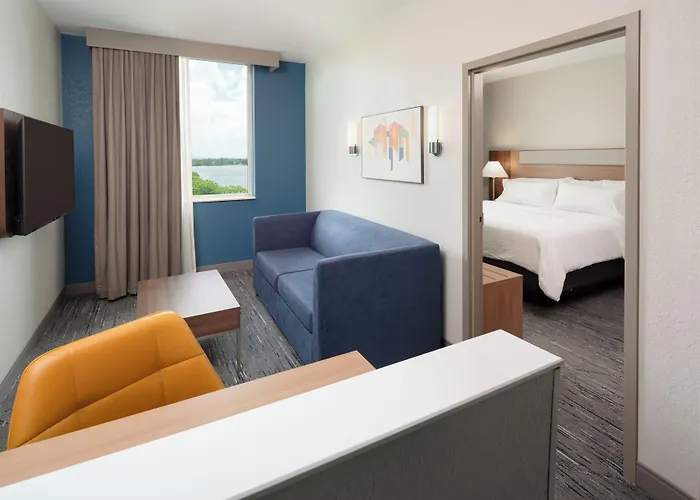Holiday Inn Express Miami Airport-Blue Lagoon Area By Ihg