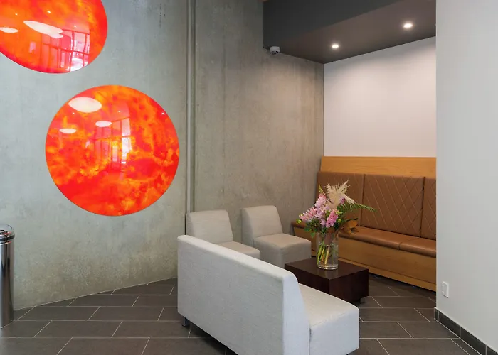 Boulcott Suites