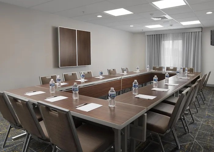 Hampton Inn Magnolia