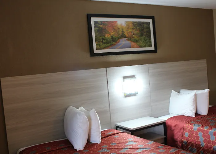 Travel Inn & Suites Flemington
