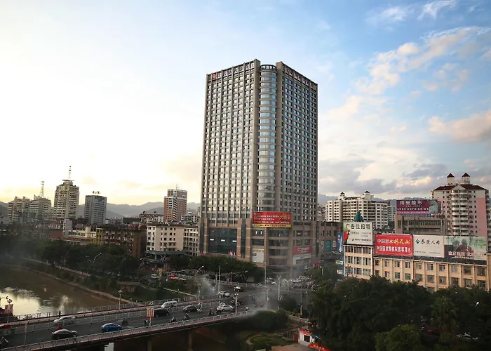 Ramada By Wyndham Longyan
