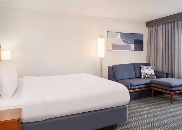 Courtyard By Marriott Columbus New Albany