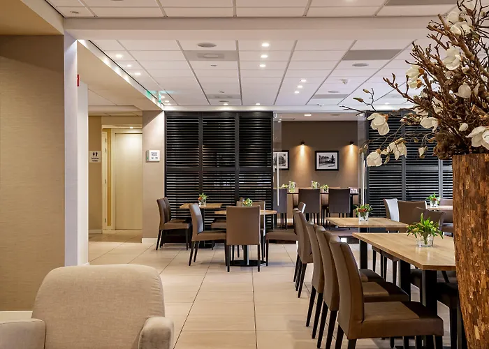 Holiday Inn Express Amsterdam - South By Ihg