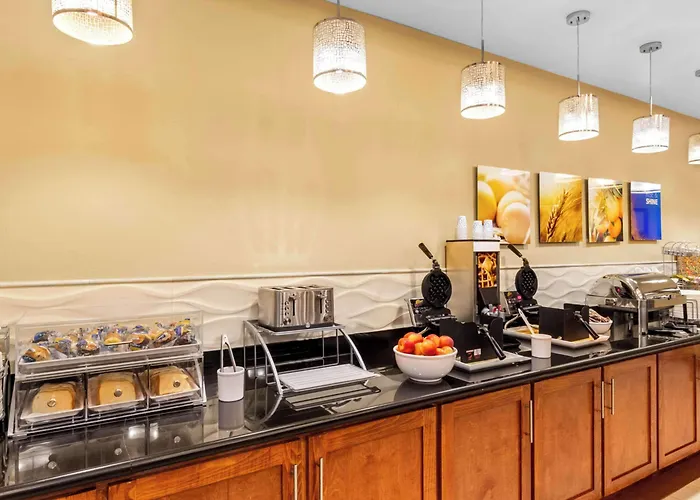 Comfort Suites At Katy Mills