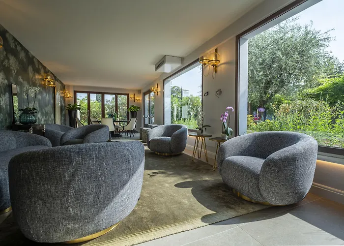 Palazzo Della Scala Hotel - Luxury Suites & Spa