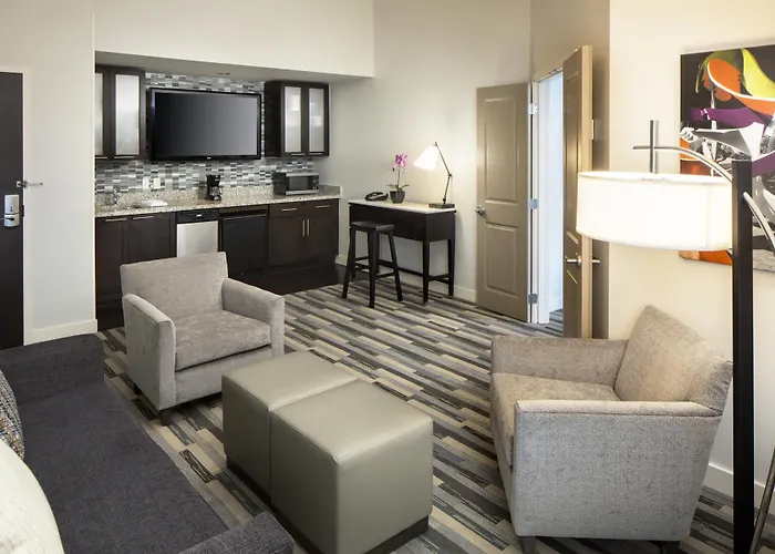 Hyatt House Charlotte Center City