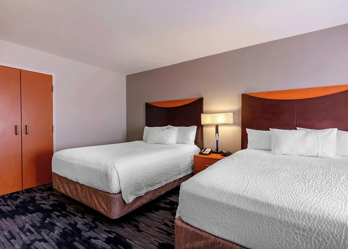 Fairfield Inn & Suites Columbus