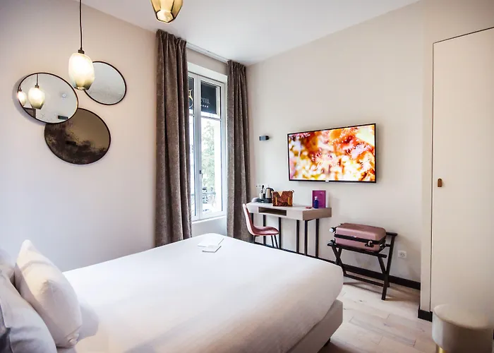 Logis Hotel Villa C Hotel