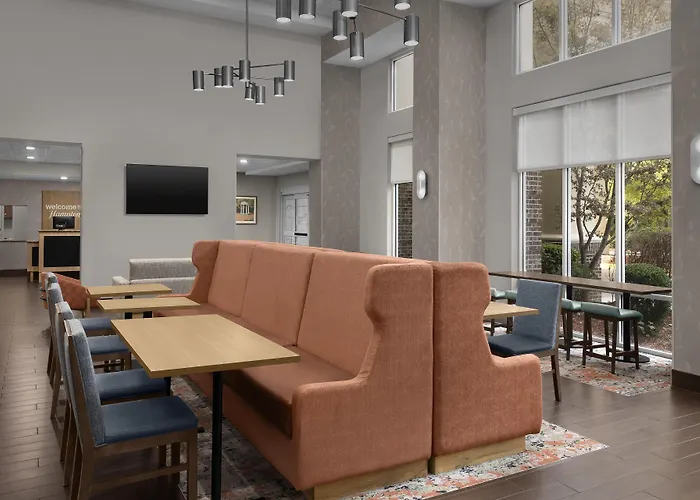 Hampton Inn & Suites Huntersville