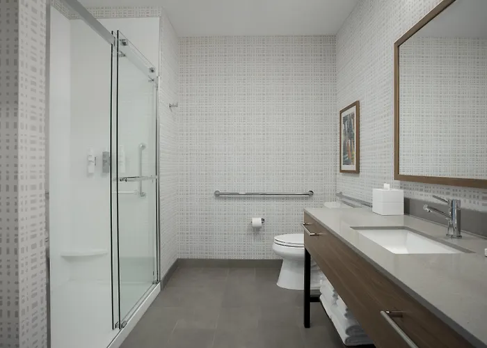 Hampton Inn & Suites Exeter