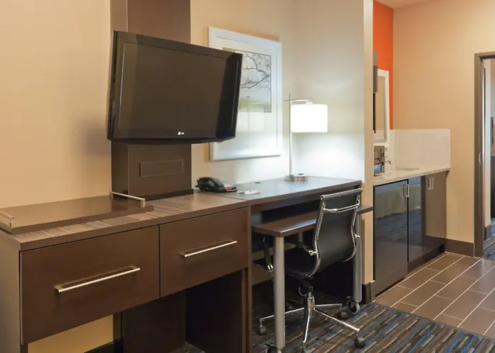 Holiday Inn Express Fulton By Ihg