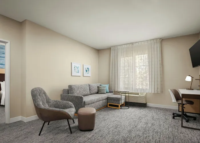 Towneplace Suites By Marriott San Diego Carlsbad / Vista