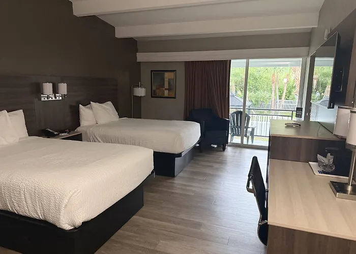 Travelodge By Wyndham Lakeland
