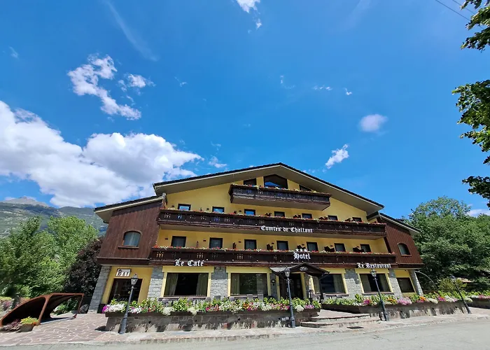 Hotel Comtes De Challant Albergo Etico Valle D'Aosta