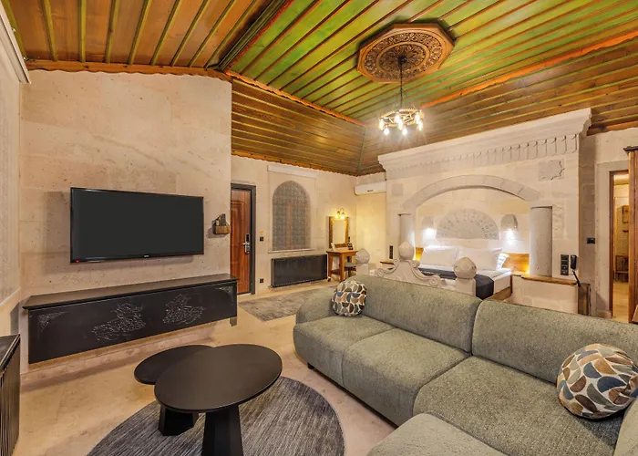 Stone House Cave Hotel