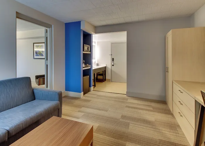 Holiday Inn Express Pittston - Scranton Airport By Ihg