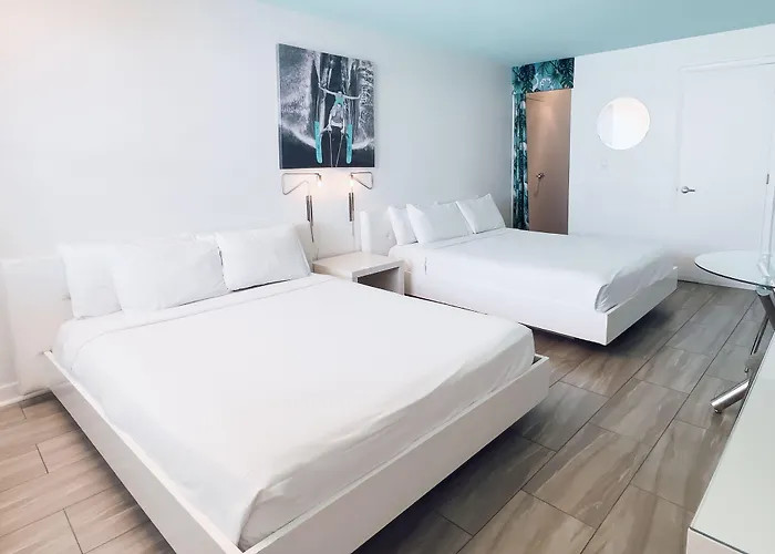 Aqua Hotel
