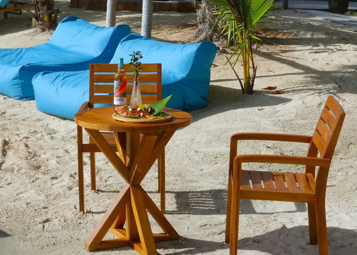 Castello Beach Hotel