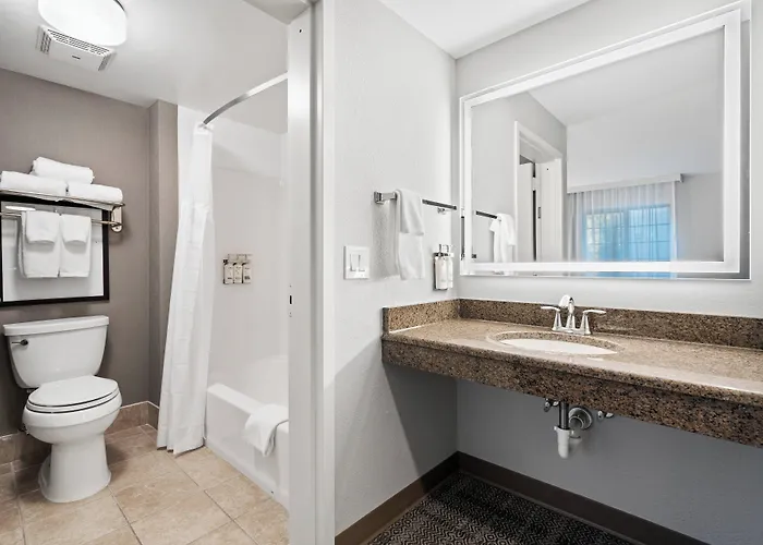 Staybridge Suites North Brunswick By Ihg