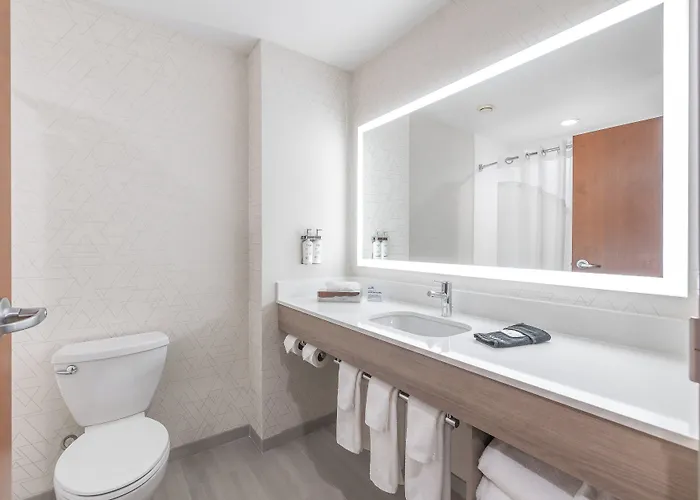 Holiday Inn Express Hotel And Suites Saint Robert By Ihg