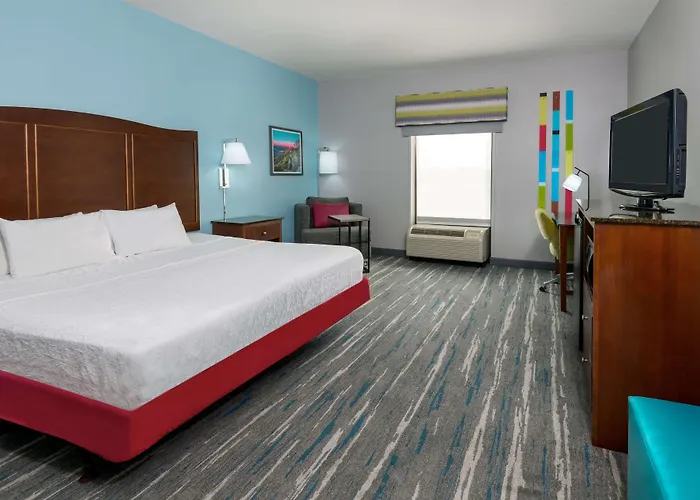 Hampton Inn & Suites Winston-Salem/University Area