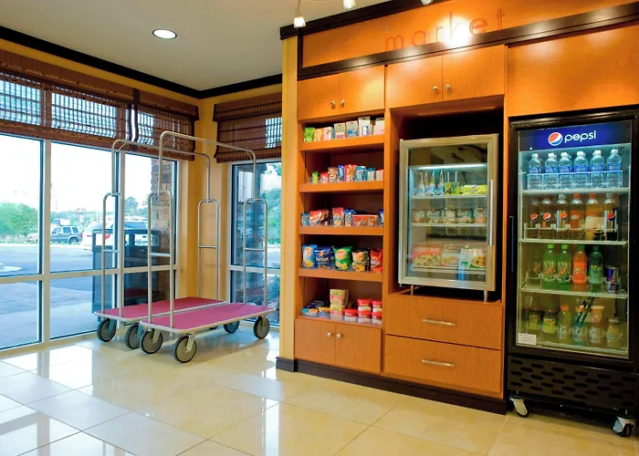 Fairfield Inn & Suites By Marriott Commerce
