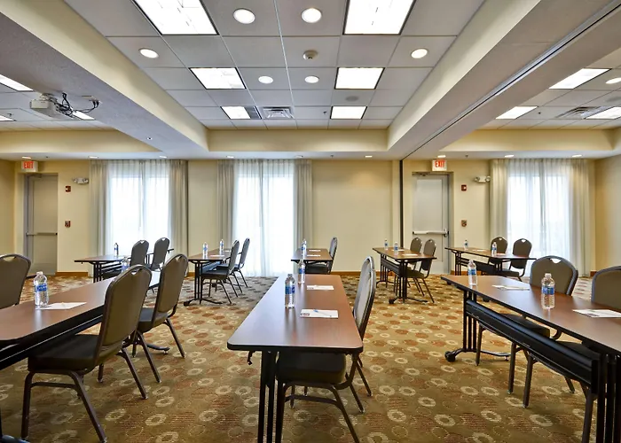 Hyatt Place Chicago/Naperville/Warrenville