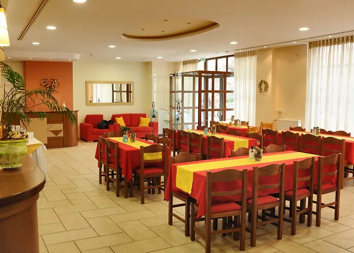 Castri Hotel