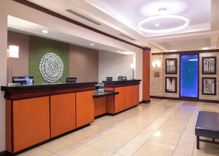 Fairfield Inn And Suites By Marriott Montgomery Eastchase