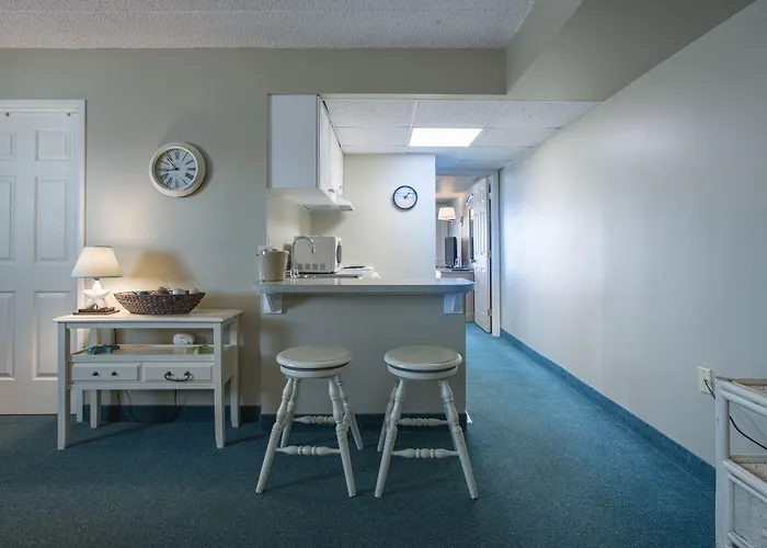 Biscayne Suites