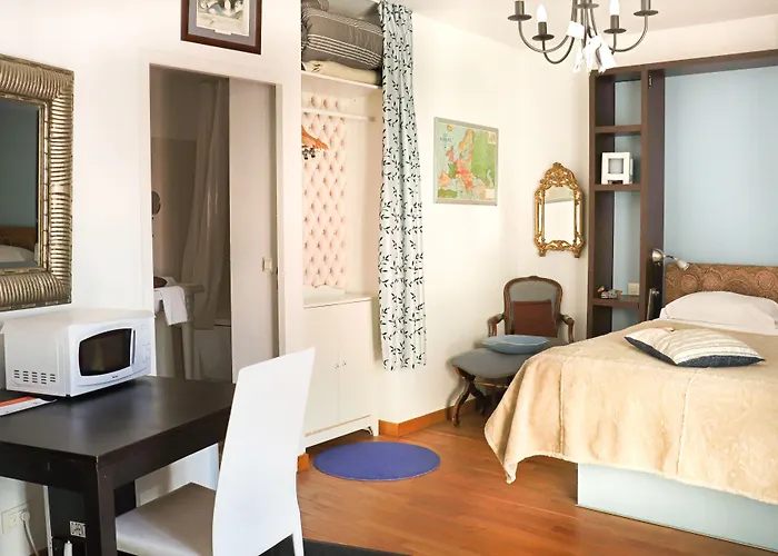 Logis Hotel La Villa Boucicaut