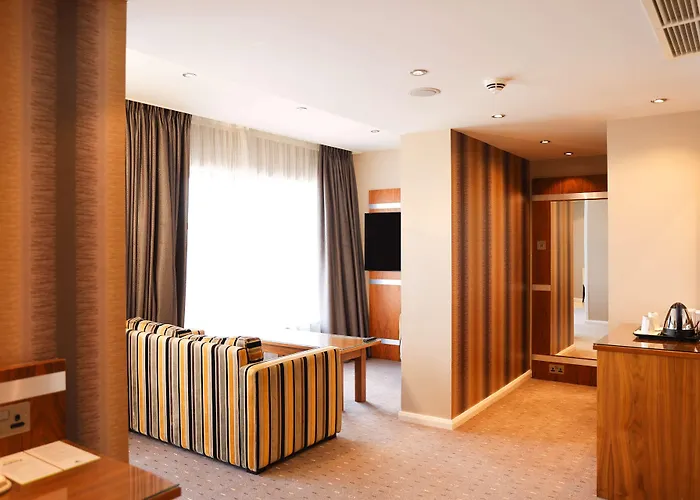 Doubletree By Hilton Milton Keynes