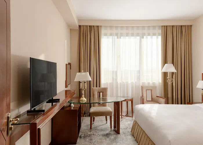 Ramada Plaza By Wyndham Gence