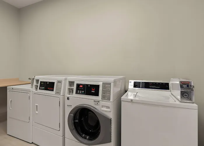 Holiday Inn Express & Suites Oklahoma City Nw - Quail Springs By Ihg