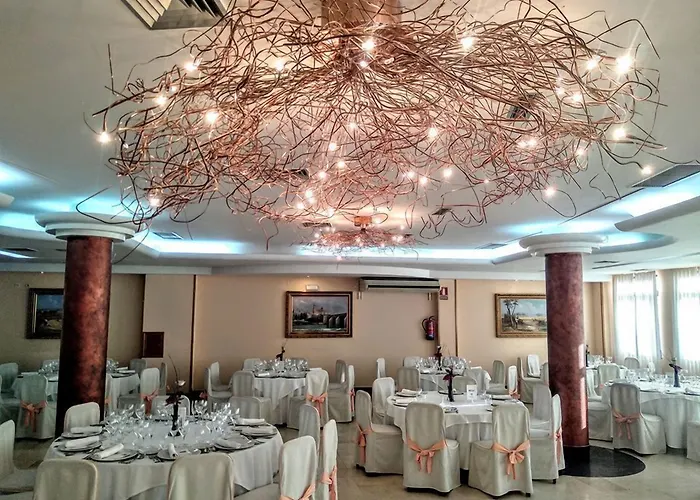 Hotel Helmántico Villares de la Reina