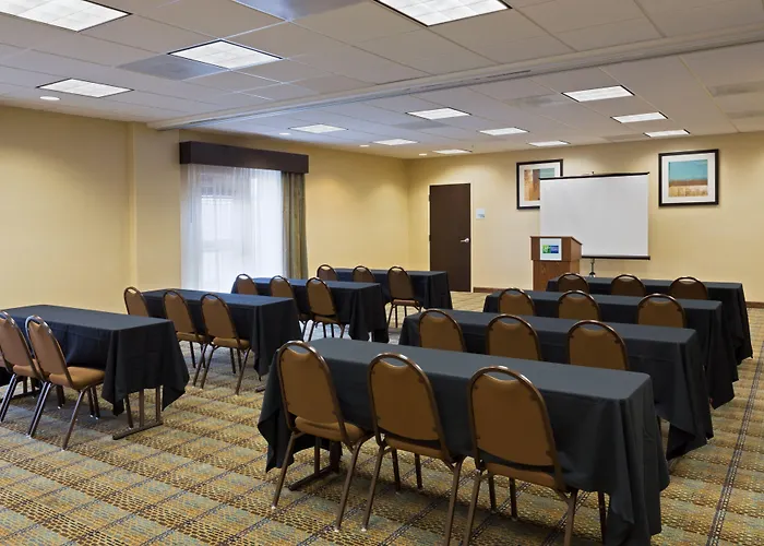 Holiday Inn Express & Suites Moultrie By Ihg