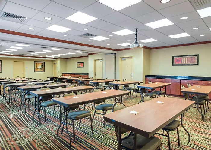 Hampton Inn & Suites Arcata