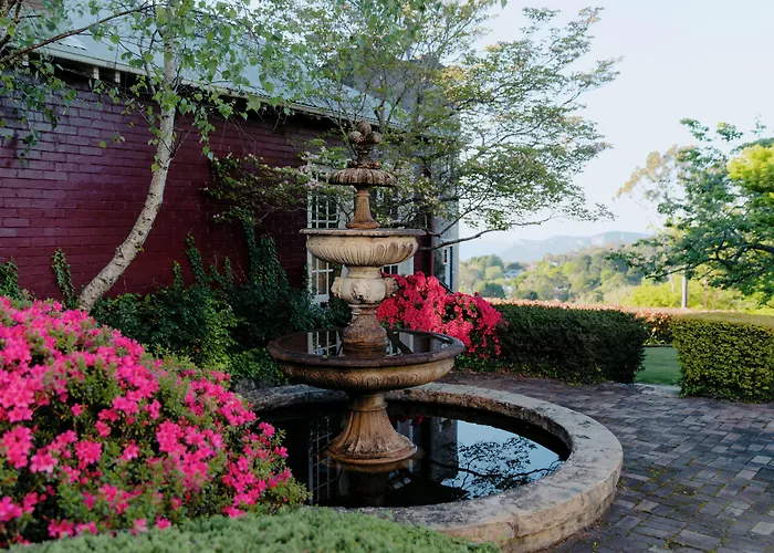 Mountain Heritage Hotel