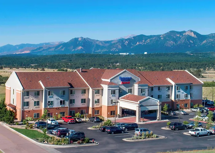 Fairfield Inn And Suites By Marriott Colorado Springs North Air Force Academy