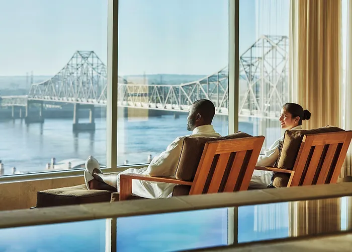 Four Seasons St. Louis