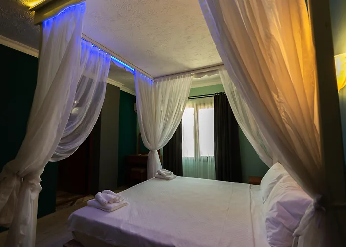 Rebetika Hotel&bistro