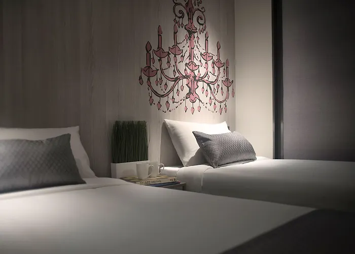 Hotel 81 Princess